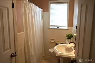 40 Cleremont Ave, North Brunswick Township, NJ 08902 - Photo 12