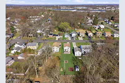 1740 Holly Road, North Brunswick Township, NJ 08902 - Photo 46