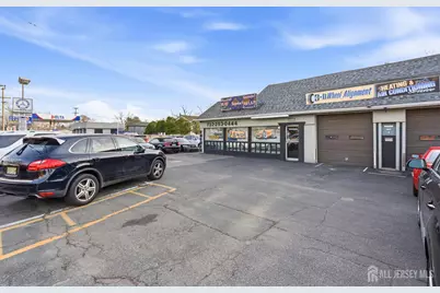 2210 Park Avenue #2114, South Plainfield, NJ 07080 - Photo 14