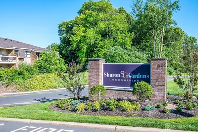 812 Sharon Garden Court, Woodbridge Township, NJ 07095 - Photo 6