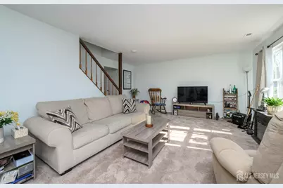 127 Chaucer Road, Mount Laurel, NJ 08054 - Photo 6