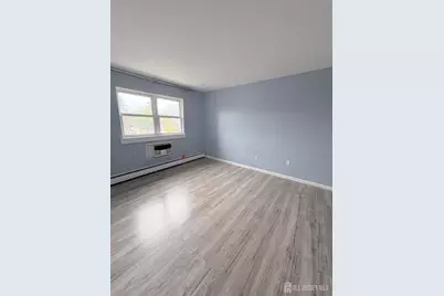 55 Gill Lane #16, Iselin, NJ 08830 - Photo 2