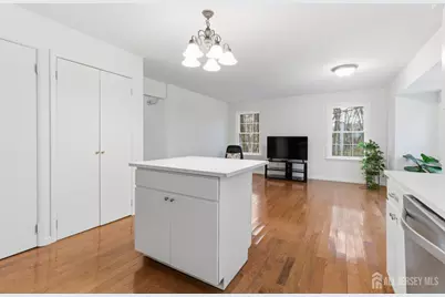 4807 Stonehedge Road, Edison, NJ 08820 - Photo 14