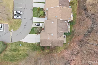 4807 Stonehedge Road, Edison, NJ 08820 - Photo 38