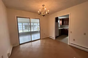 136 Plymouth Ln, Monroe Township, NJ 08831 - Photo 6