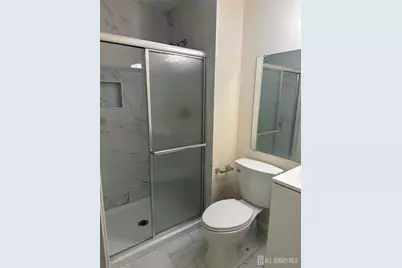 13 Albury Way, North Brunswick Township, NJ 08902 - Photo 4