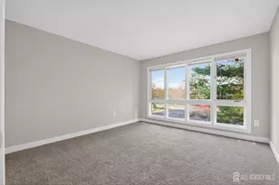 172 Nathan Dr, North Brunswick Township, NJ 08902 - Photo 16