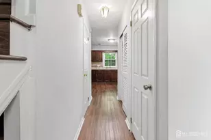 2804 Cricket Cir, Edison, NJ 08820 - Photo 8