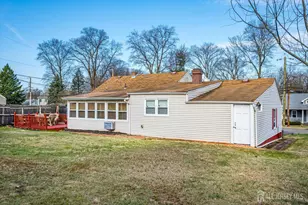 105 E Cliff Rd, Colonia, NJ 07067 - Photo 20