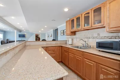 6 Lawrence Court, Monroe Township, NJ 08831 - Photo 54