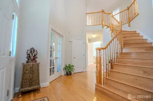 3 Colonial Ct, Plainsboro Township, NJ 08536 - Photo 8