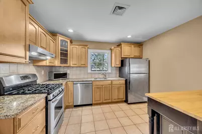 267 Tabb Avenue, Piscataway Township, NJ 08854 - Photo 8