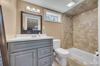 267 Tabb Avenue, Piscataway Township, NJ 08854 - Photo 22