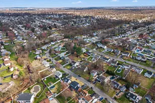 70 Oxford Rd, Colonia, NJ 07067 - Photo 40