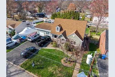 70 Oxford Road, Colonia, NJ 07067 - Photo 36