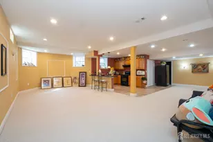 9 Stonegate Dr, Monroe Township, NJ 08831 - Photo 70