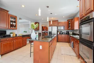 9 Stonegate Dr, Monroe Township, NJ 08831 - Photo 30