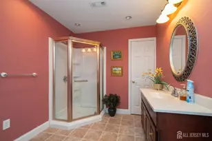 9 Stonegate Dr, Monroe Township, NJ 08831 - Photo 72