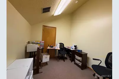 88 Brunswick Woods Drive, East Brunswick Township, NJ 08816 - Photo 4