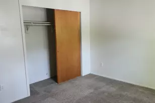 10 Nicholas Ct, Spotswood, NJ 08884 - Photo 20