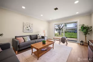 701 Croydon Rd, Monroe Township, NJ 08831 - Photo 16