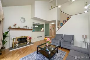 108 Eastwick Ct, Hillsborough Township, NJ 08844 - Photo 4