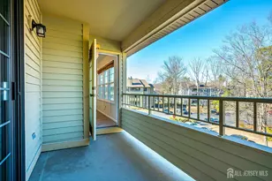 1109 Stoneridge Cir, Helmetta, NJ 08828 - Photo 12