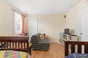 1377 Bryant St, Rahway, NJ 07065 - Photo 20