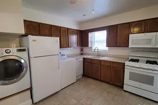 94 Garfield Ave, Colonia, NJ 07067 - Photo 4