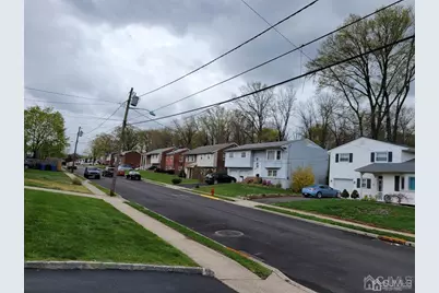 94 Garfield Avenue, Colonia, NJ 07067 - Photo 10