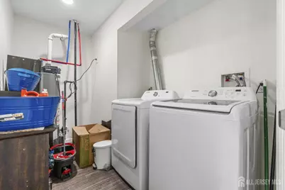 111 Daniel Street, Carteret, NJ 07008 - Photo 22