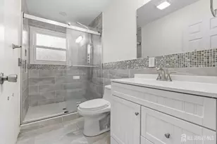 111 Daniel St, Carteret, NJ 07008 - Photo 20
