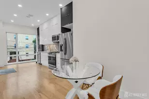 20 Van Nostrand Ave, Jersey City, NJ 07305 - Photo 6