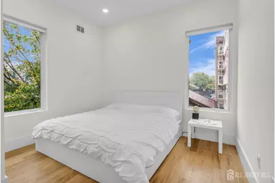 20 Van Nostrand Avenue #1, Jersey City, NJ 07305 - Photo 10