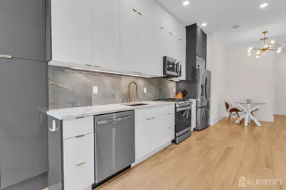 20 Van Nostrand Avenue #1, Jersey City, NJ 07305 - Photo 4