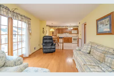 15 Lynn Court, North Brunswick Township, NJ 08902 - Photo 8