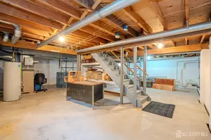 15 Lynn Ct, North Brunswick Township, NJ 08902 - Photo 26