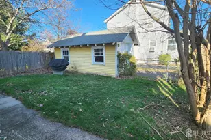 23 Russell Ave, Edison, NJ 08817 - Photo 4