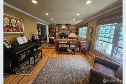 15 Delaware Drive, East Brunswick Township, NJ 08816 - Photo 2