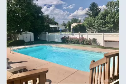 15 Delaware Drive, East Brunswick Township, NJ 08816 - Photo 10