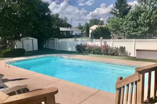 15 Delaware Dr, East Brunswick Township, NJ 08816 - Photo 10