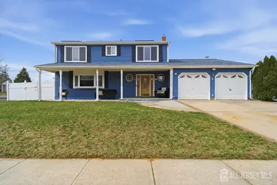 12 Holmes Avenue, Monroe Township, NJ 08831 - Photo 2