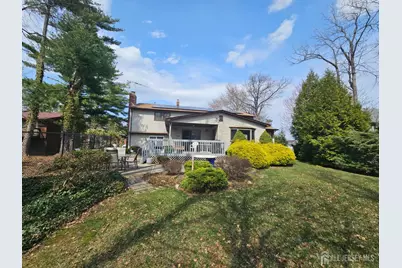 15 Cutter Avenue, Edison, NJ 08820 - Photo 2