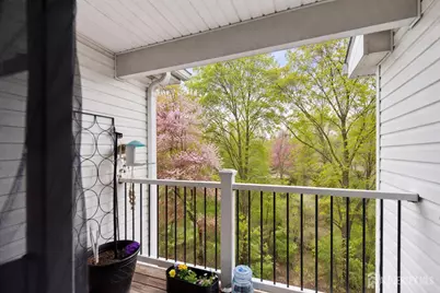 1634 Waterford Drive E, Edison, NJ 08820 - Photo 10