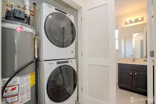 10 Alerica Ln, Franklin Township, NJ 08873 - Photo 20