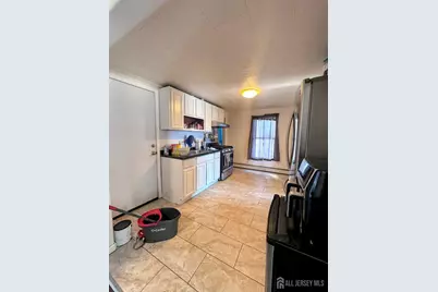 136 Broad Street, Perth Amboy, NJ 08861 - Photo 6