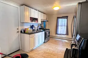 136 Broad St, Perth Amboy, NJ 08861 - Photo 6