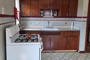 83 Daniel St, Port Reading, NJ 07064 - Photo 8