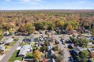 25 Evergreen St, Spotswood, NJ 08884 - Photo 34