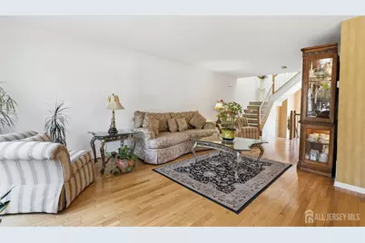 14 Linda Court, South Amboy, NJ 08879 - Photo 6